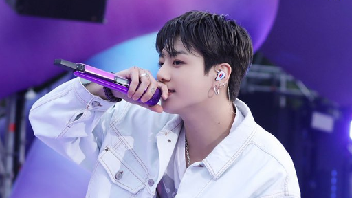 BTS - Profile - SHOWROOM