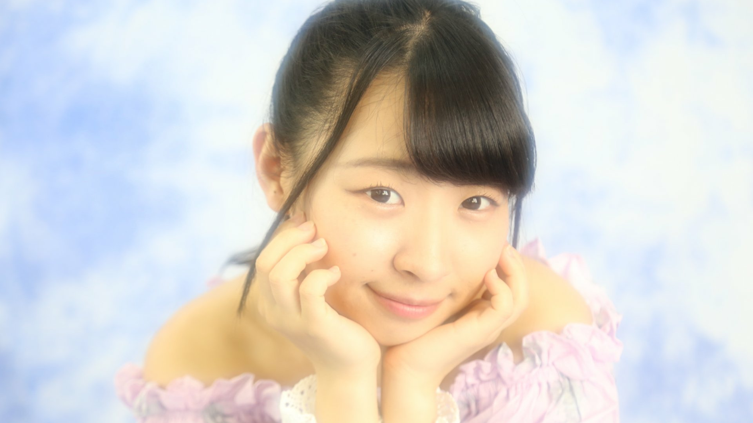 有村瞳「ひとちゃんルーム」 - プロフィール - SHOWROOM(ショールーム) 