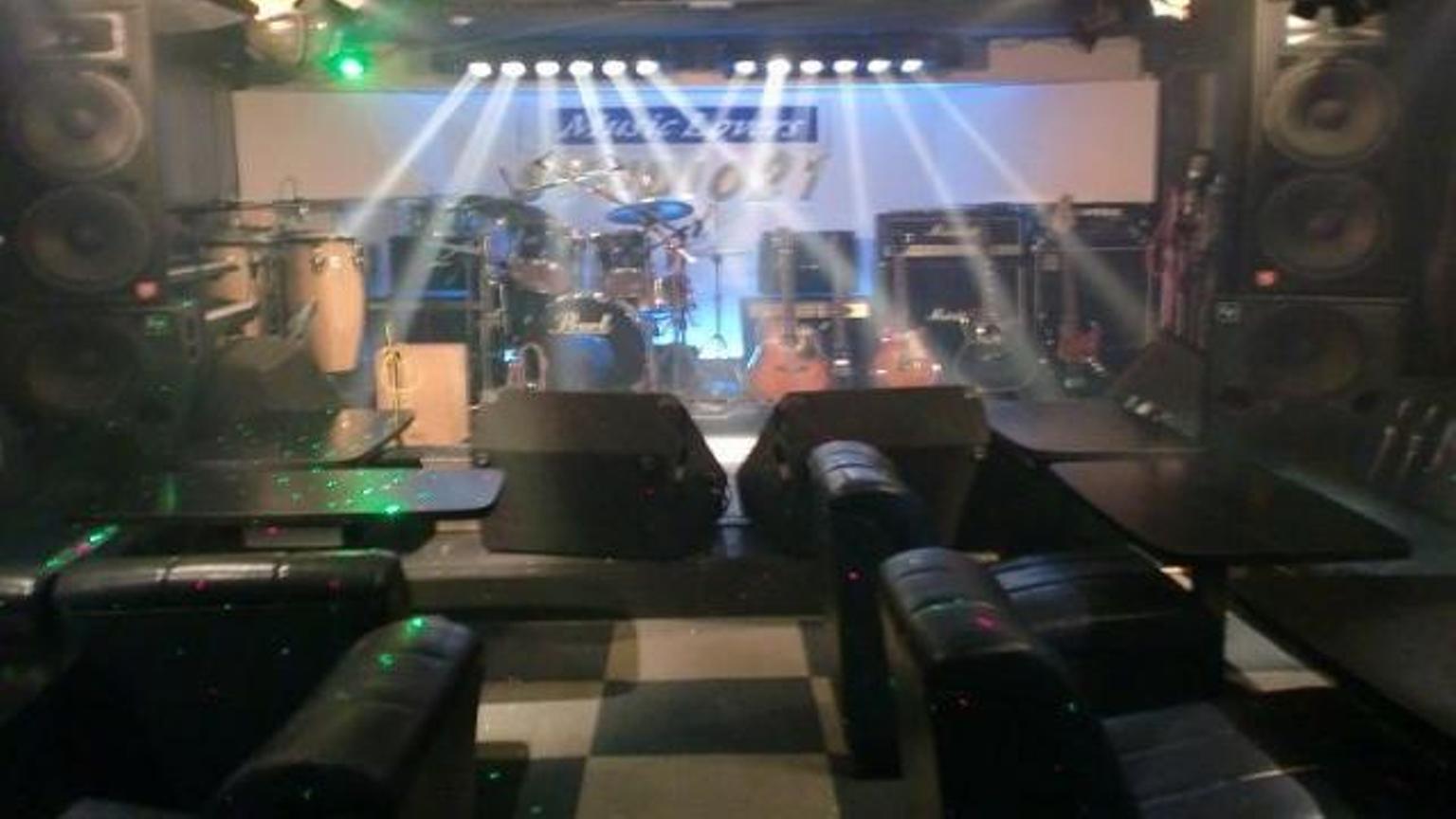 カラオケスタジオ Live Studio 21大阪 - プロフィール - SHOWROOM(ショールーム)