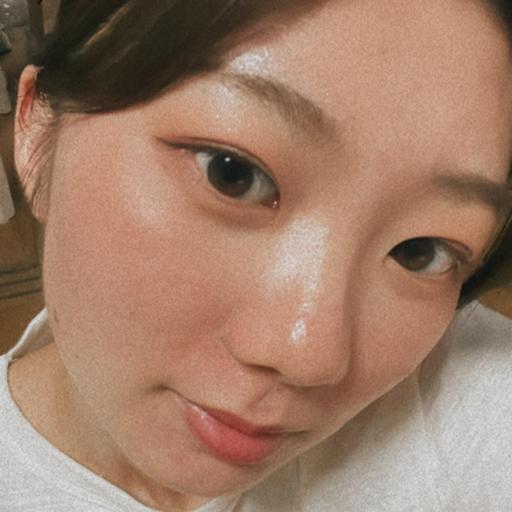 ひたすらかわいい大学生