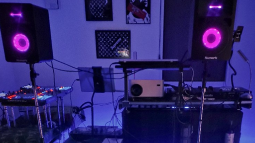 REGGAE - Profile - SHOWROOM