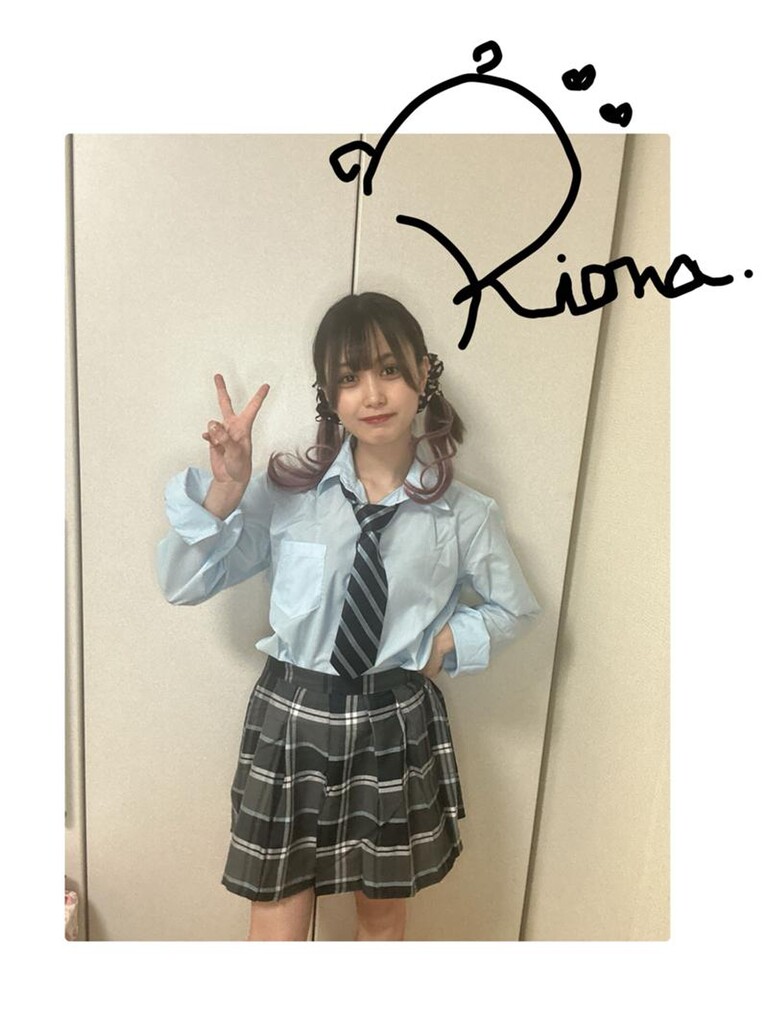 りおな🍓🤎‪｡・ﾟ｜SHOWROOM(ショールーム)‬