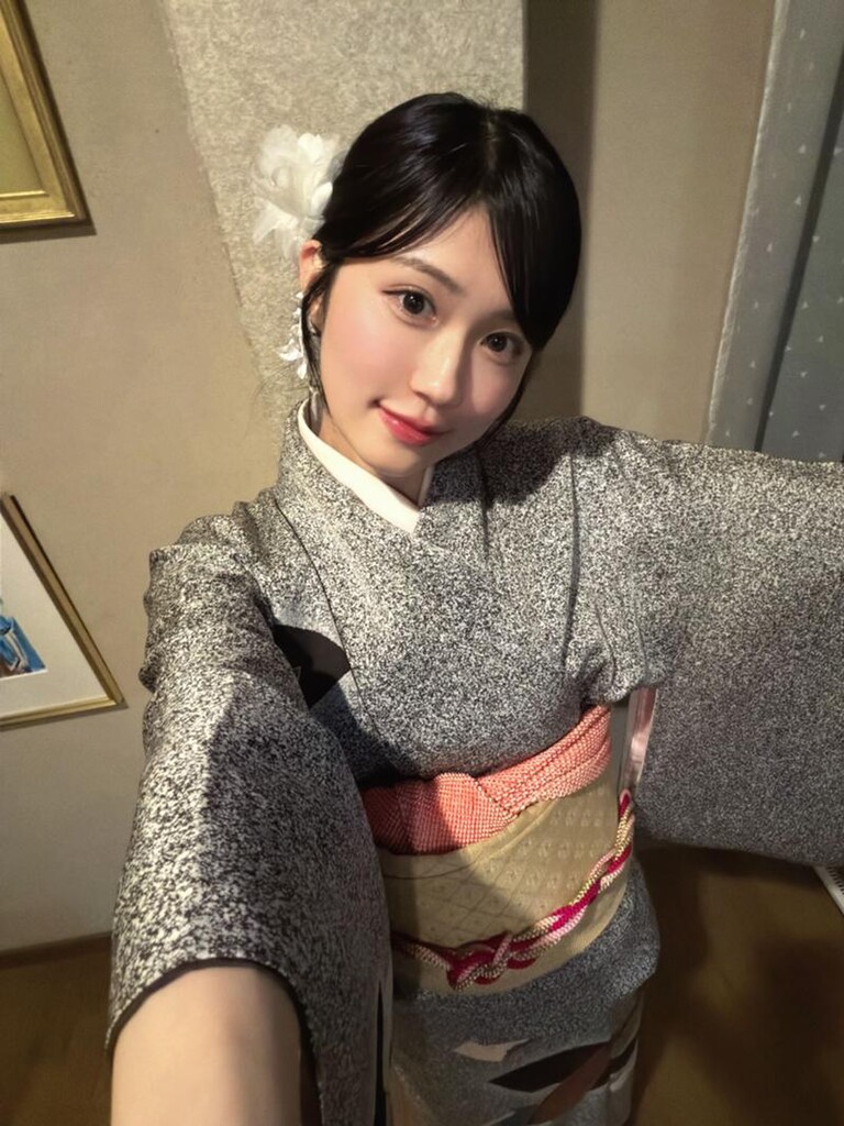 りお•*¨*•.¸♬︎ 莉久の部屋🏹🌙｜SHOWROOM(ショールーム)