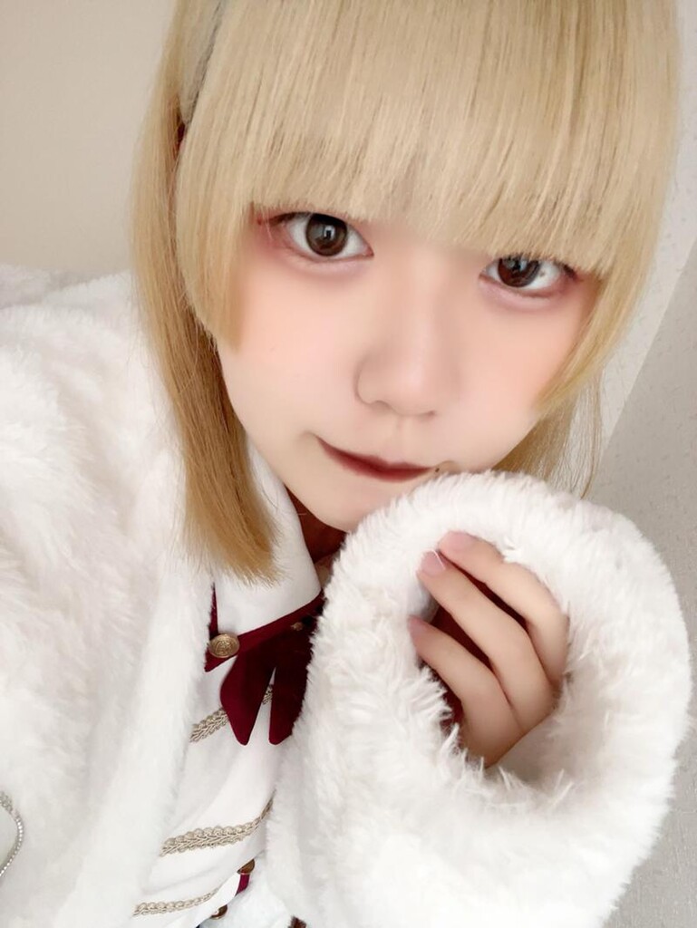 海月みつき🪼｜SHOWROOM(ショールーム)