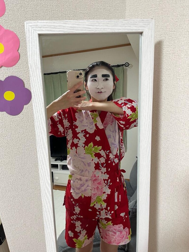 れいにゃんページ 新アバ配布🐈‍⬛れいにゃん🍫❤️フォロワー様400人目標✨｜SHOWROOM